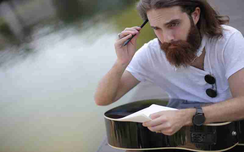 ChatGPT如何生成新闻稿和公关文案