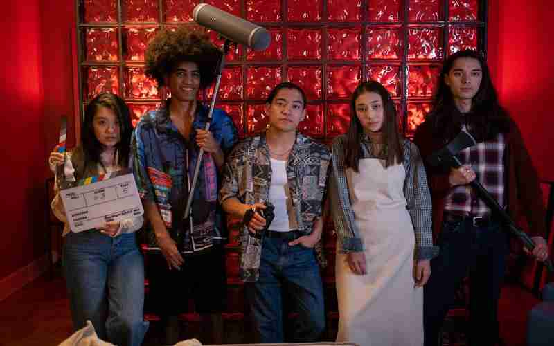 如何在多个用户之间共享ChatGPT正版账号