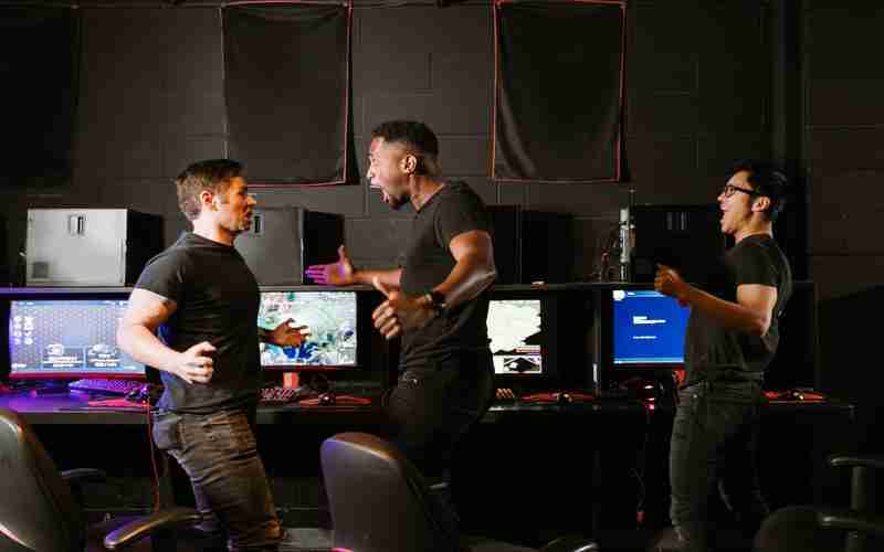 如何评估ChatGPT概念股002806的投资价值