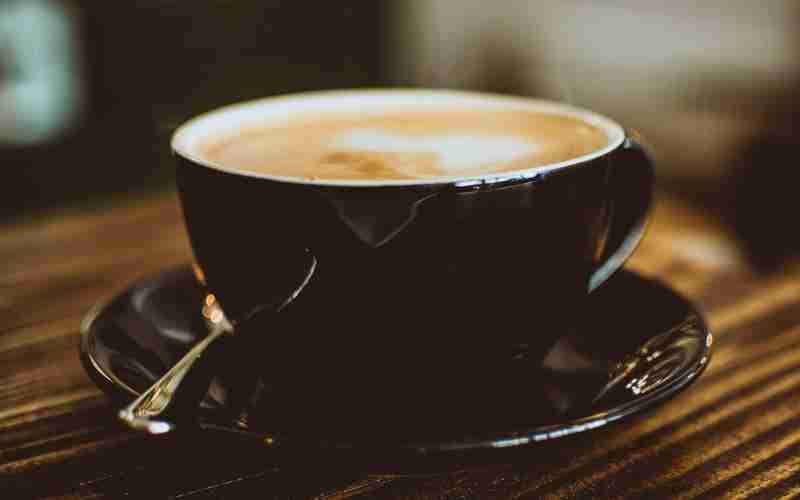 是否可以通过API接口使用ChatGPT实时翻译