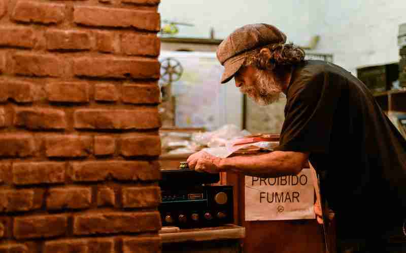 ChatGPT 4.0的自然语言处理技术如何优化 ChatGPT 4.0的自然语言处理技术如何优化