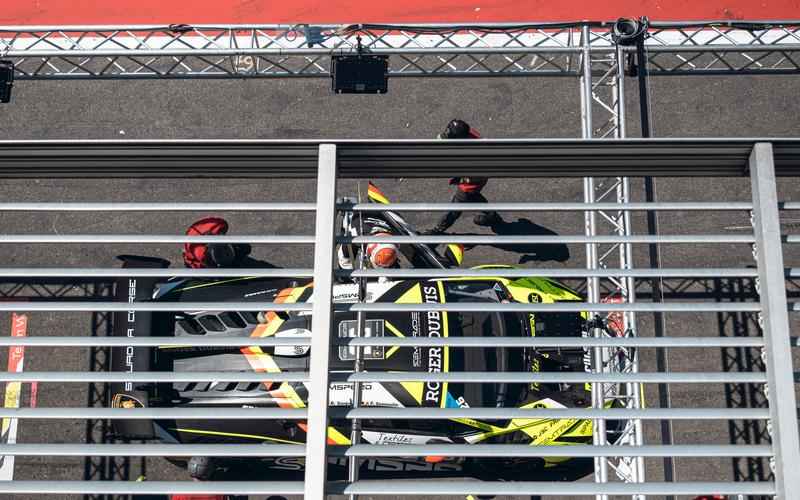 手机上的 ChatGPT 神来之笔，画世界之妙