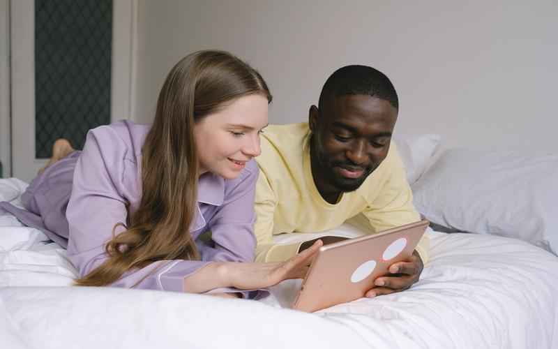 ChatGPT 门槛降低:机遇与隐忧 ChatGPT 门槛降低:机遇与隐忧