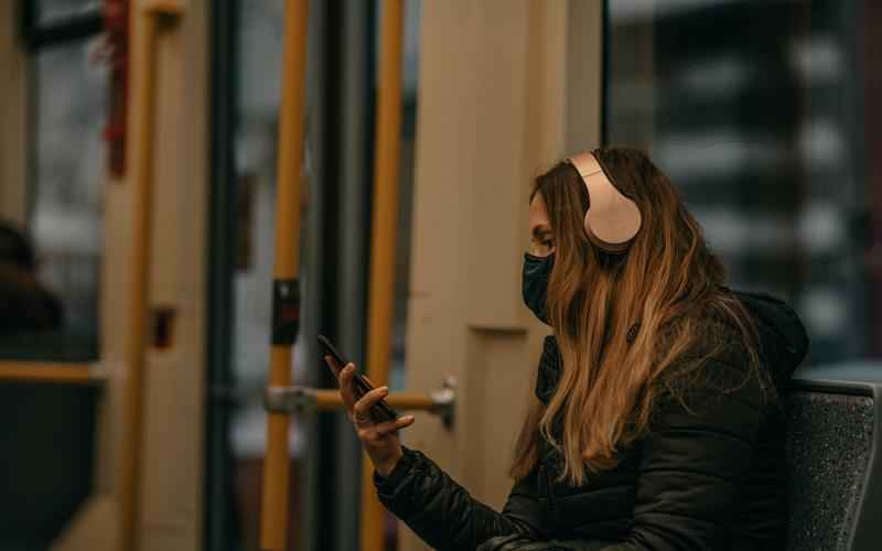 人工智能赋能，对话无限智语输出，探索未来