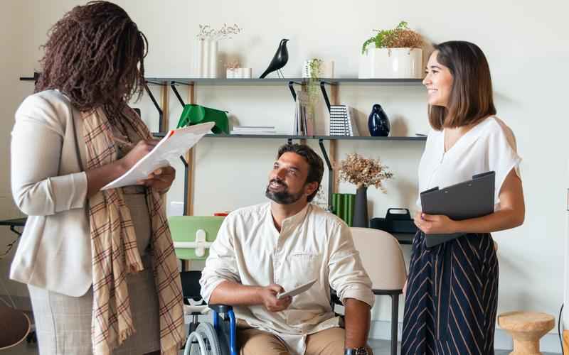 人工智能赋能同声传译ChatGPT 助力无缝沟通 人工智能赋能同声传译ChatGPT 助力无缝沟通