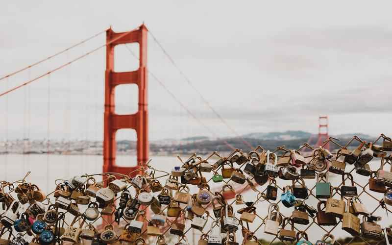 ChatGPT 的深远影响：从教育到工作