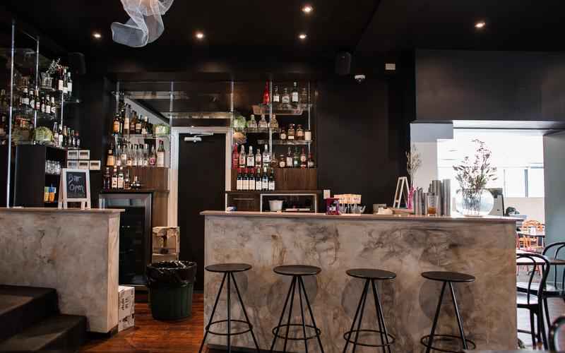 ChatGPT 助力股票分析，洞察投资机遇