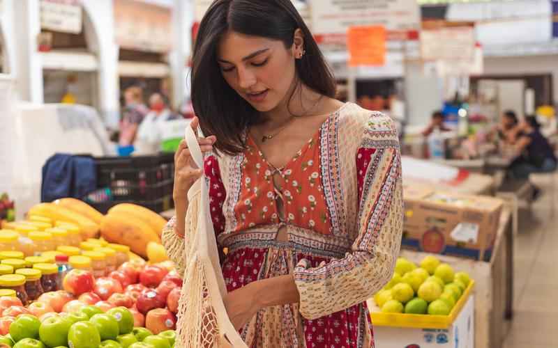 ChatGPT文章内容精炼总结要点清晰，深入理解