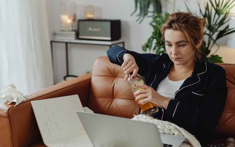 ChatGPT股市试水:炒股有道?人工智能炒股:机遇与挑战 ChatGPT股市试水:炒股有道?人工智能炒股:机遇与挑战