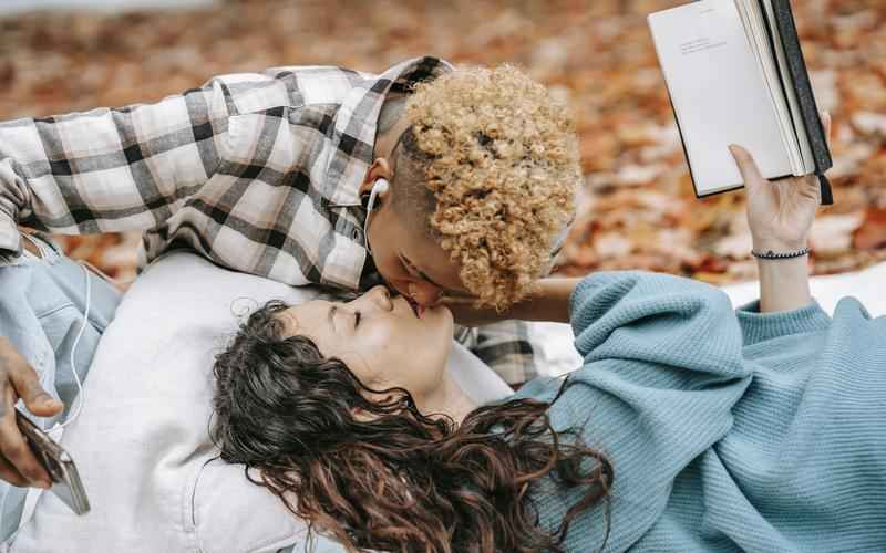 人工智能赋能物理学ChatGPT 助力科学探索 人工智能赋能物理学ChatGPT 助力科学探索