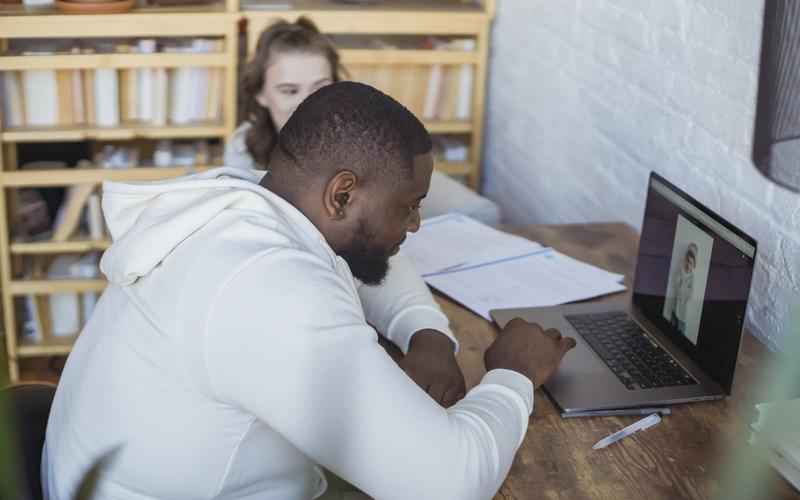 GPT 助手,提升你的电脑效率简化交流,聊天机器人触手可及 GPT 助手,提升你的电脑效率简化交流,聊天机器人触手可及