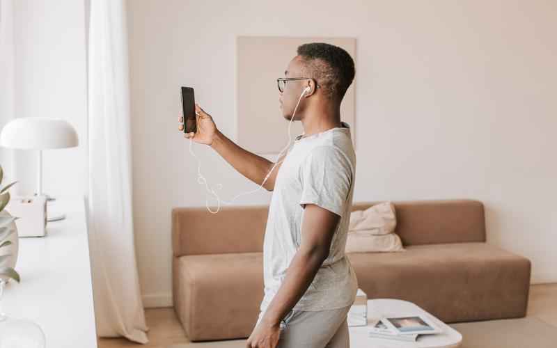 ChatGPT辅助中文论文写作指南轻松运用AI,提升论文质量 ChatGPT辅助中文论文写作指南轻松运用AI,提升论文质量