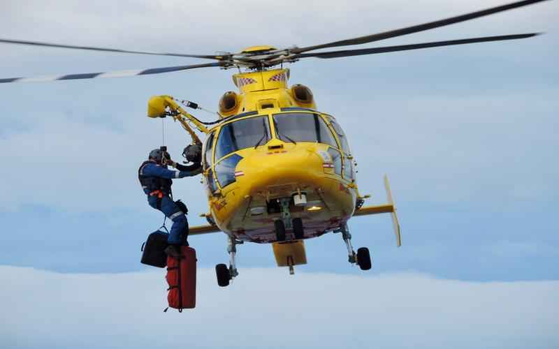 ChatGPT 4:颠覆式人工智能革新对话,点亮未来 ChatGPT 4:颠覆式人工智能革新对话,点亮未来